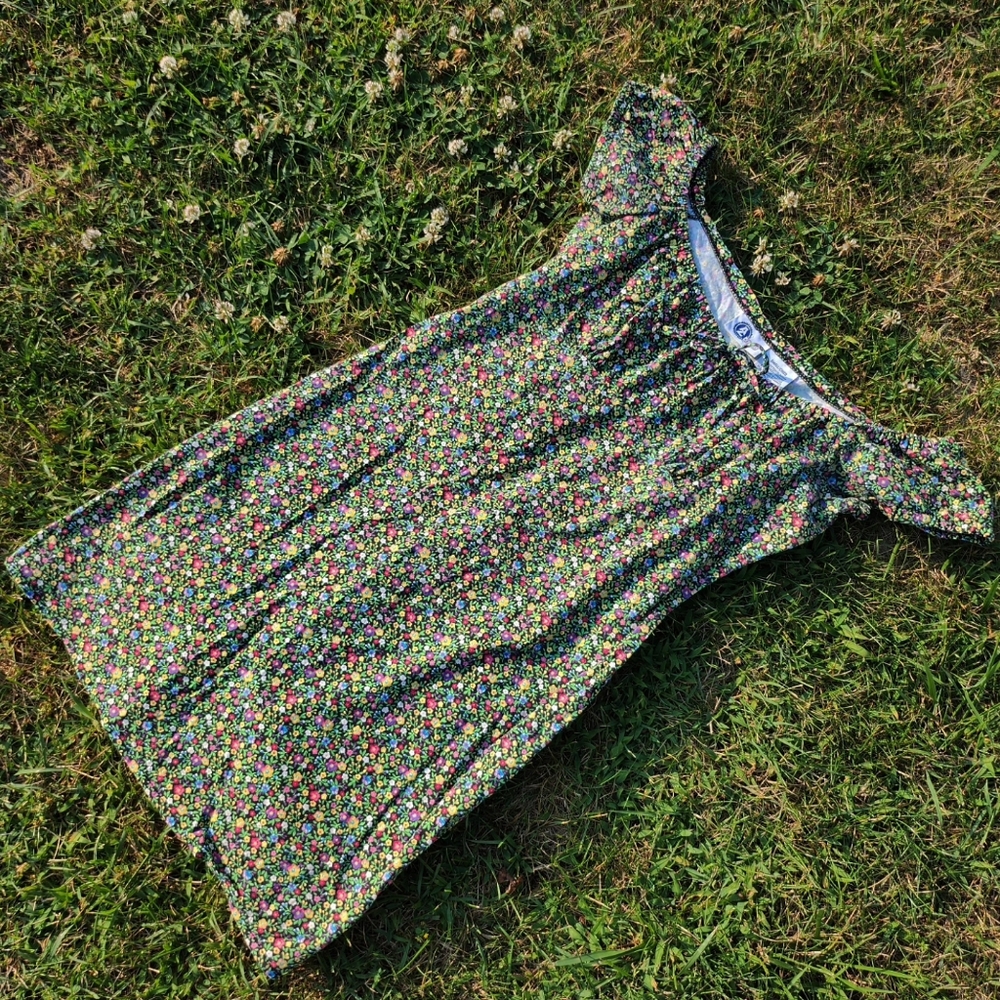Vintage ditsy floral dress